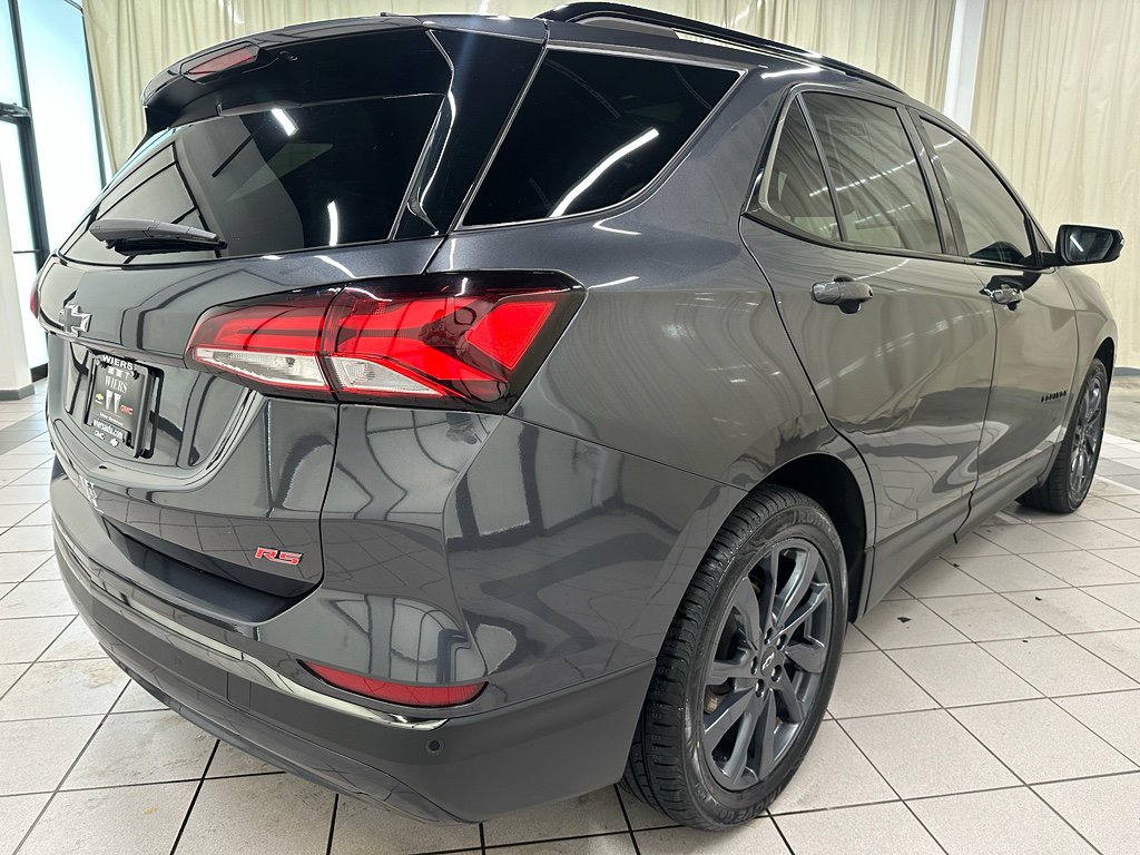 Certified 2022 Chevrolet Equinox RS w/ RS Leather Package image 5