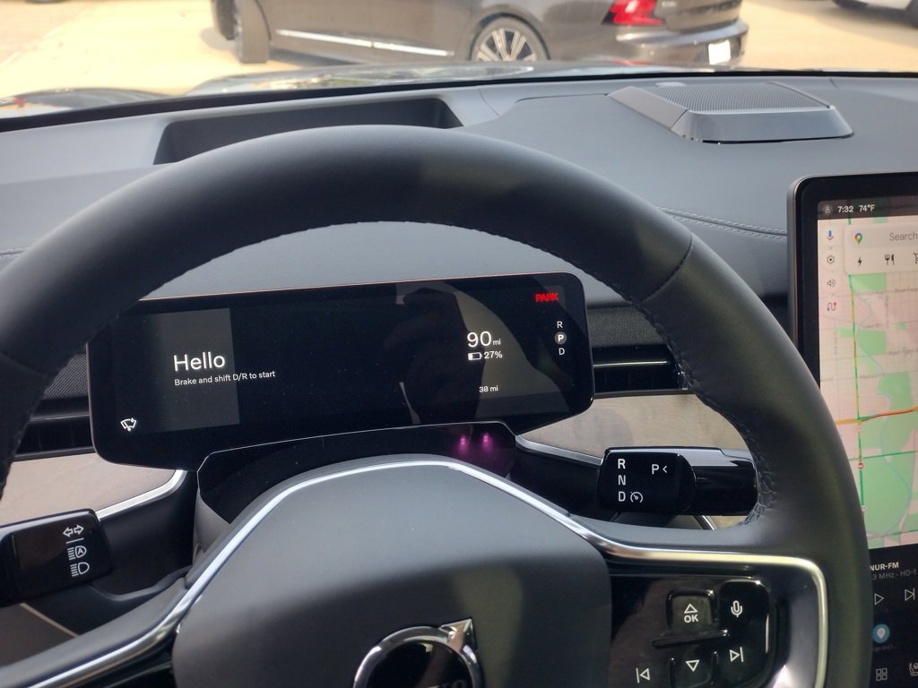 New 2025 Volvo EX90 Plus image 15