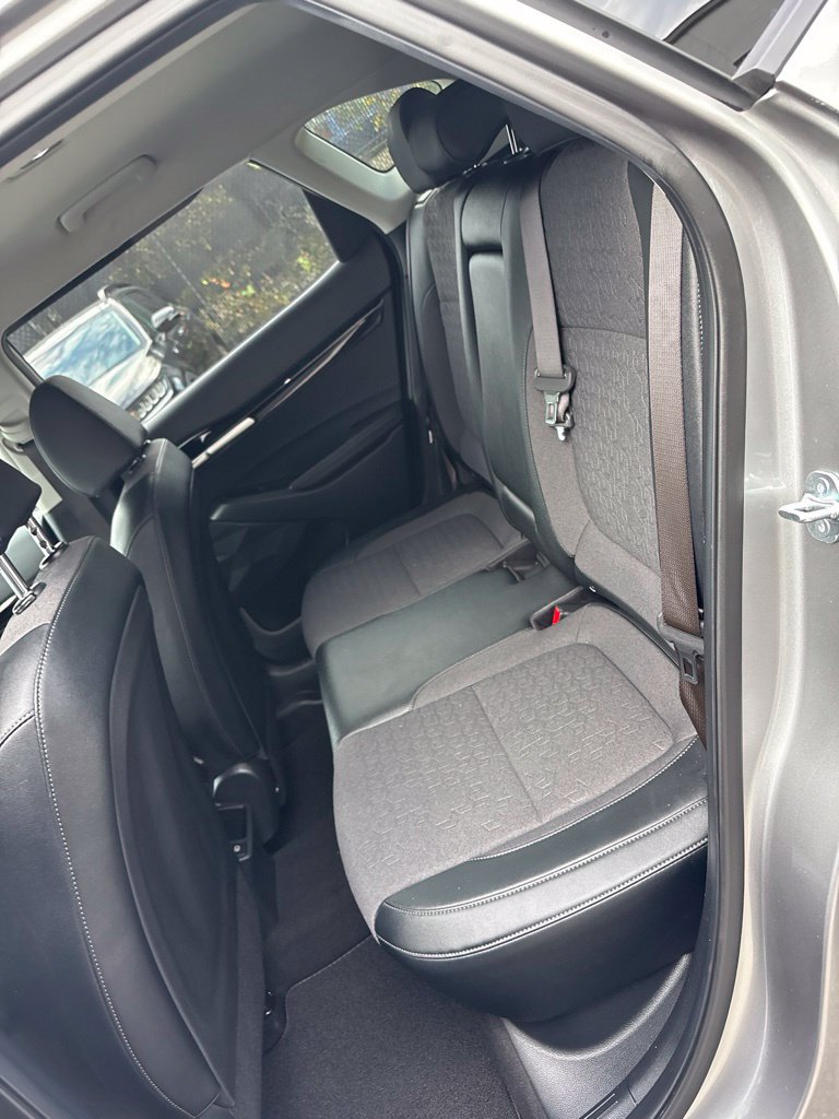 Used 2025 Kia Seltos S AWD/4WD image 19