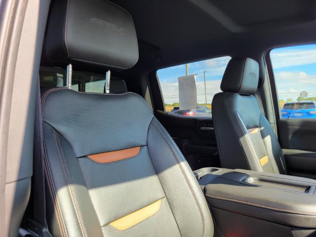 Used 2019 GMC Sierra 1500 AT4 w/ AT4 Premium Package AWD/4WD image 28