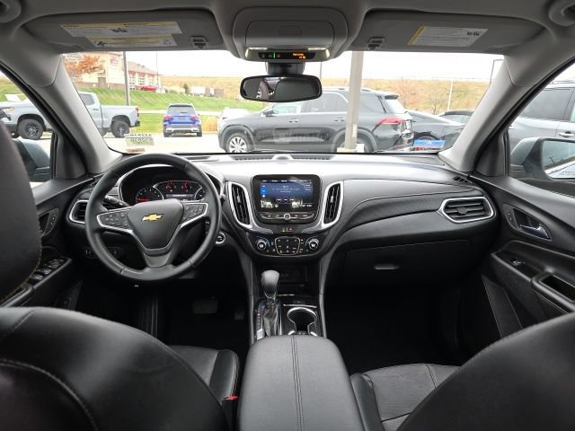 Used 2023 Chevrolet Equinox Premier AWD/4WD image 14
