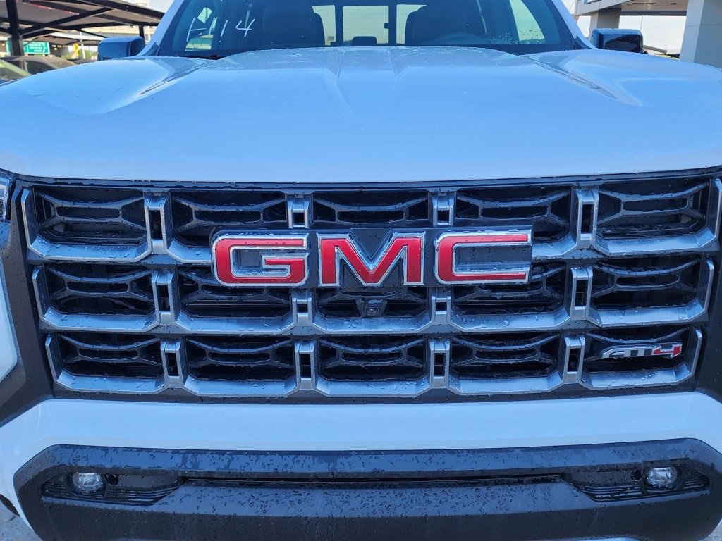 New 2026 GMC Canyon AT4 w/ Technology Plus Package image 10