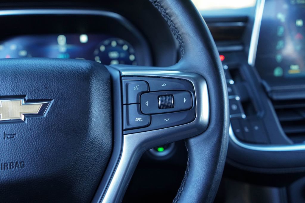 Used 2023 Chevrolet Suburban Premier RWD image 24