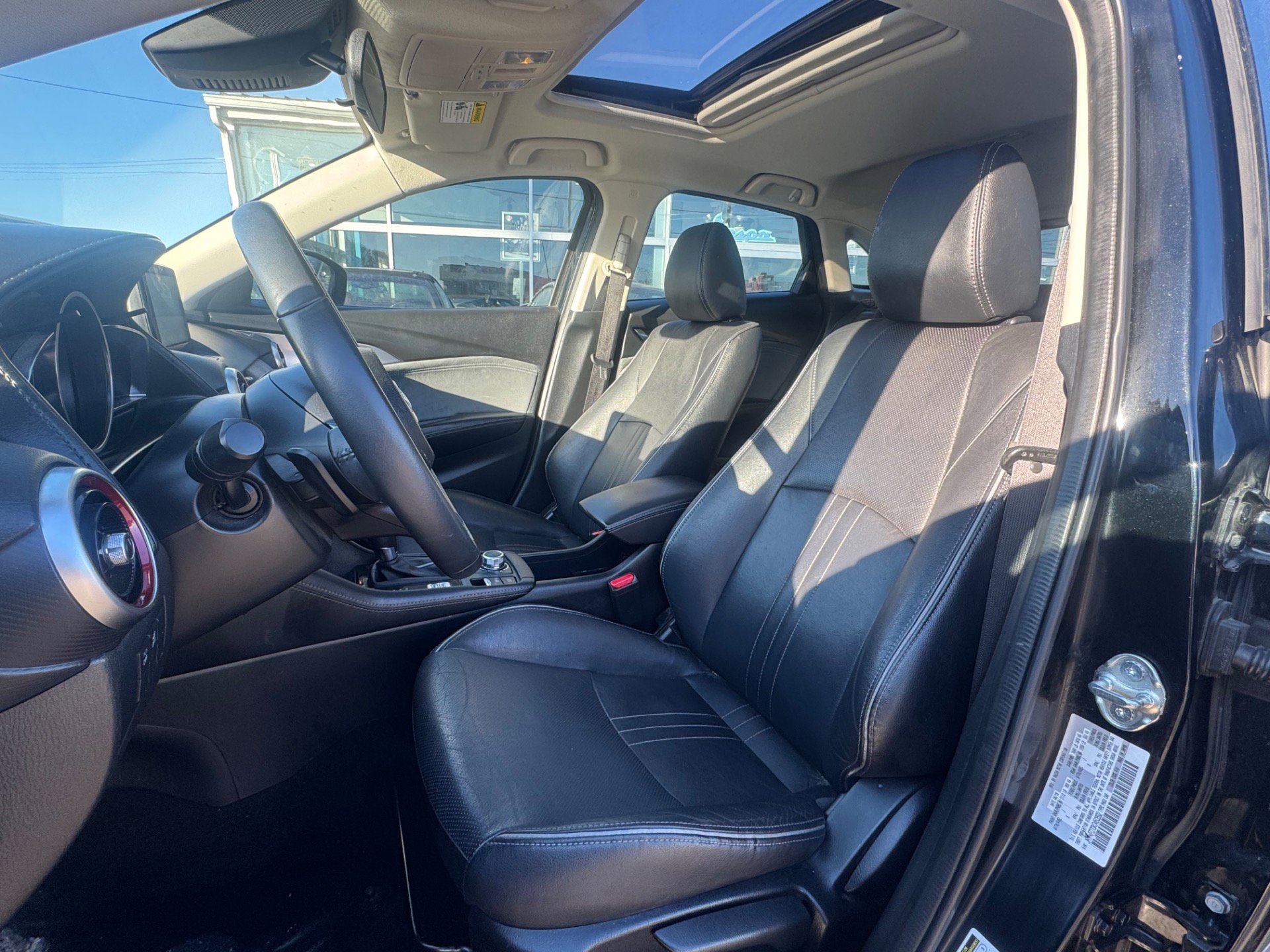 Used 2019 MAZDA CX-3 Grand Touring image 2