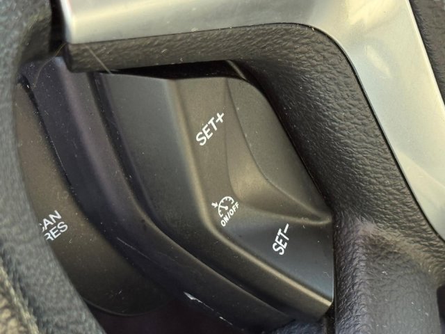 Used 2014 Ford Escape SE w/ Equipment Group 201A AWD/4WD image 12