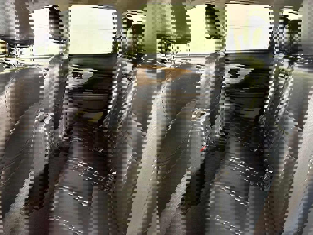 Used 2016 Nissan Murano SV image 32