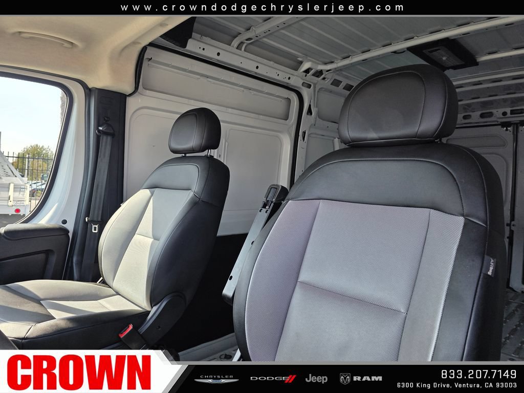 Used 2025 RAM ProMaster 3500 w/ Convenience Group FWD image 10