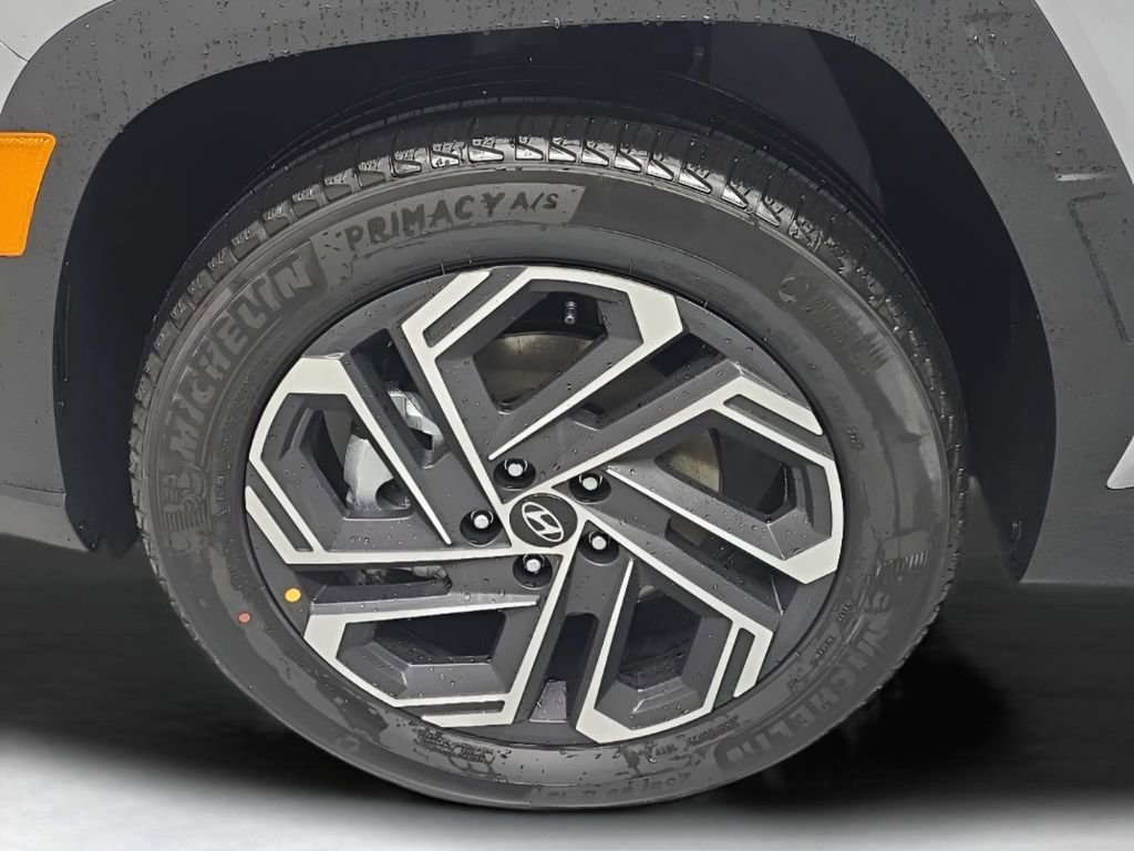 New 2026 Hyundai Tucson Limited image 32