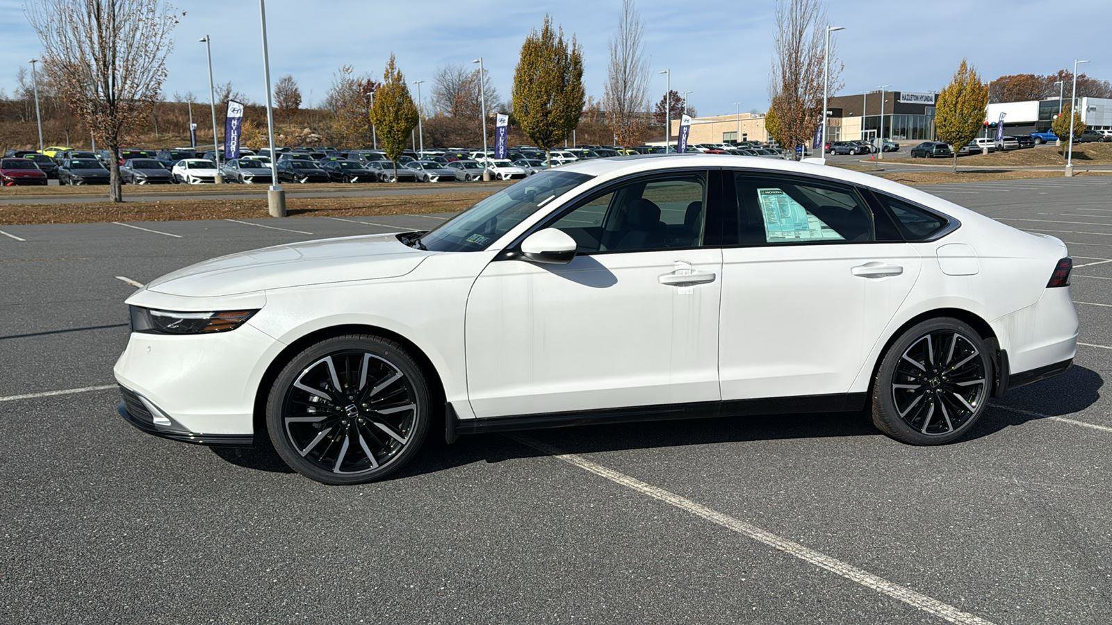 New 2025 Honda Accord Touring image 11