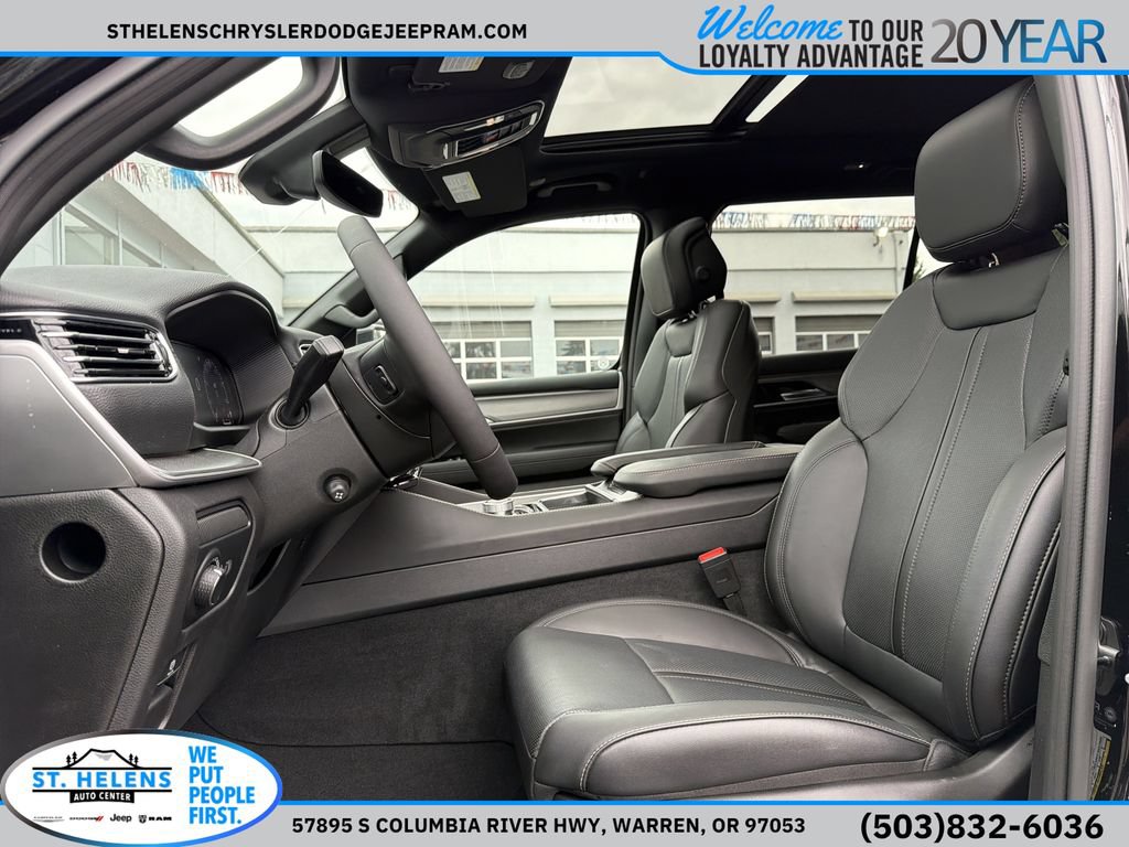 New 2026 Jeep Grand Wagoneer L 4WD w/ Premium Group I image 13