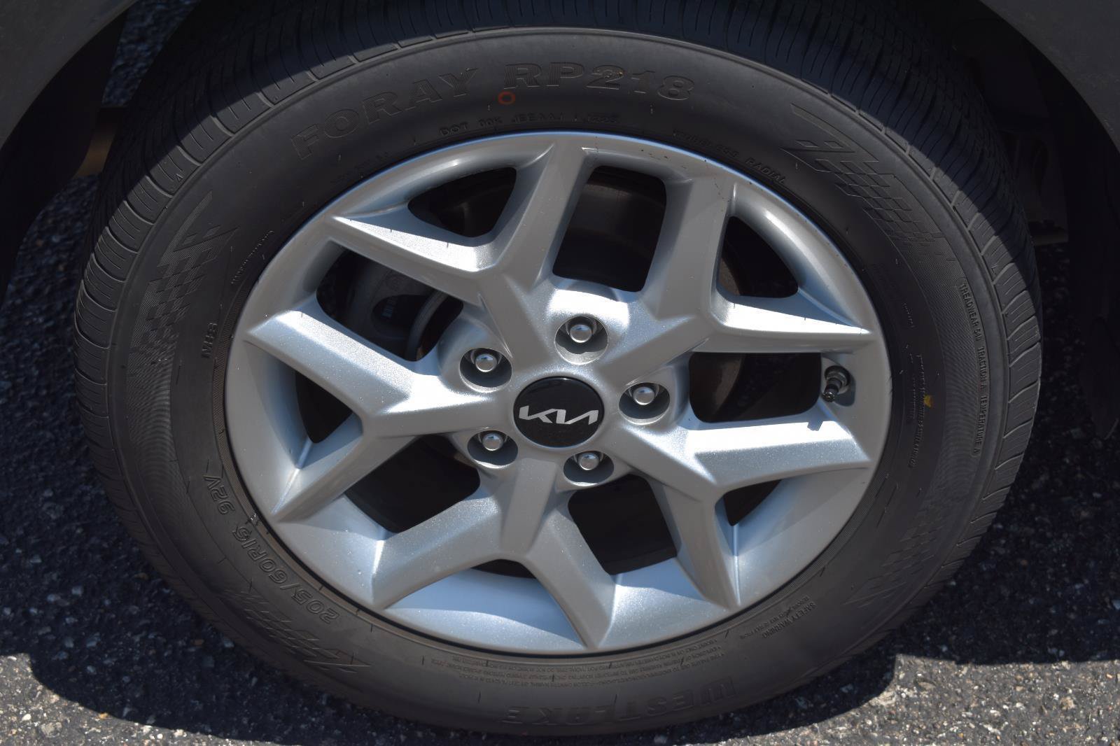 Used 2024 Kia Soul LX w/ Option Group 015 FWD image 11
