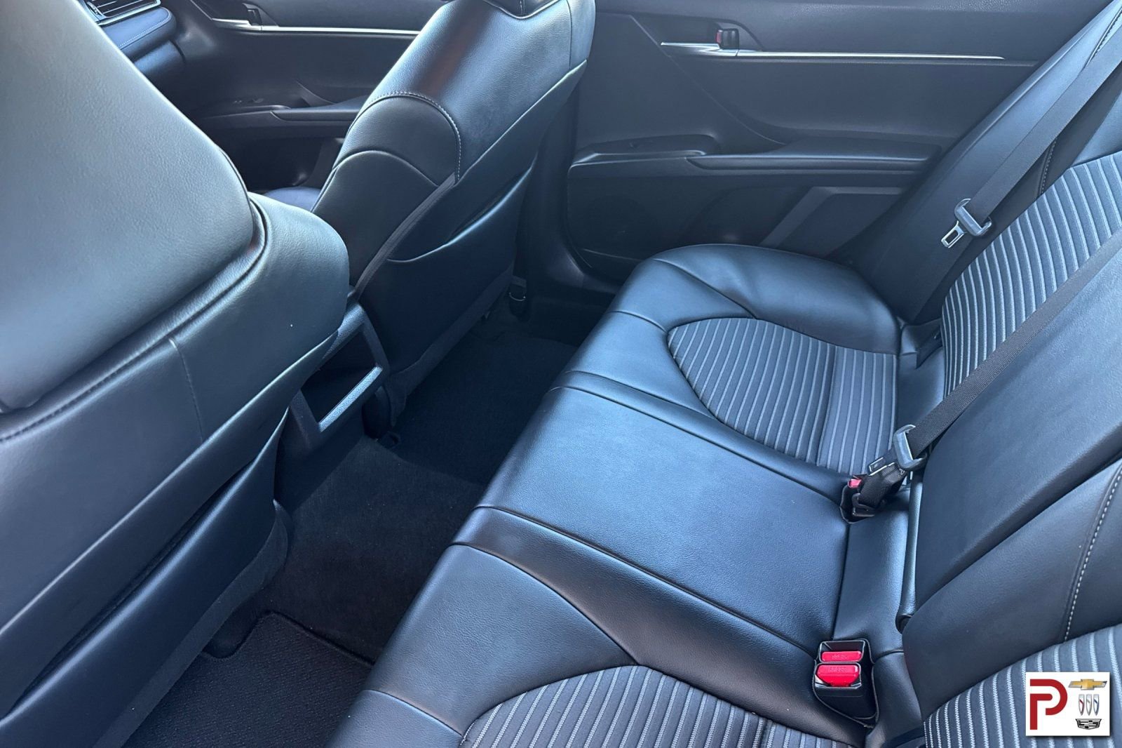 Used 2024 Toyota Camry SE FWD image 14