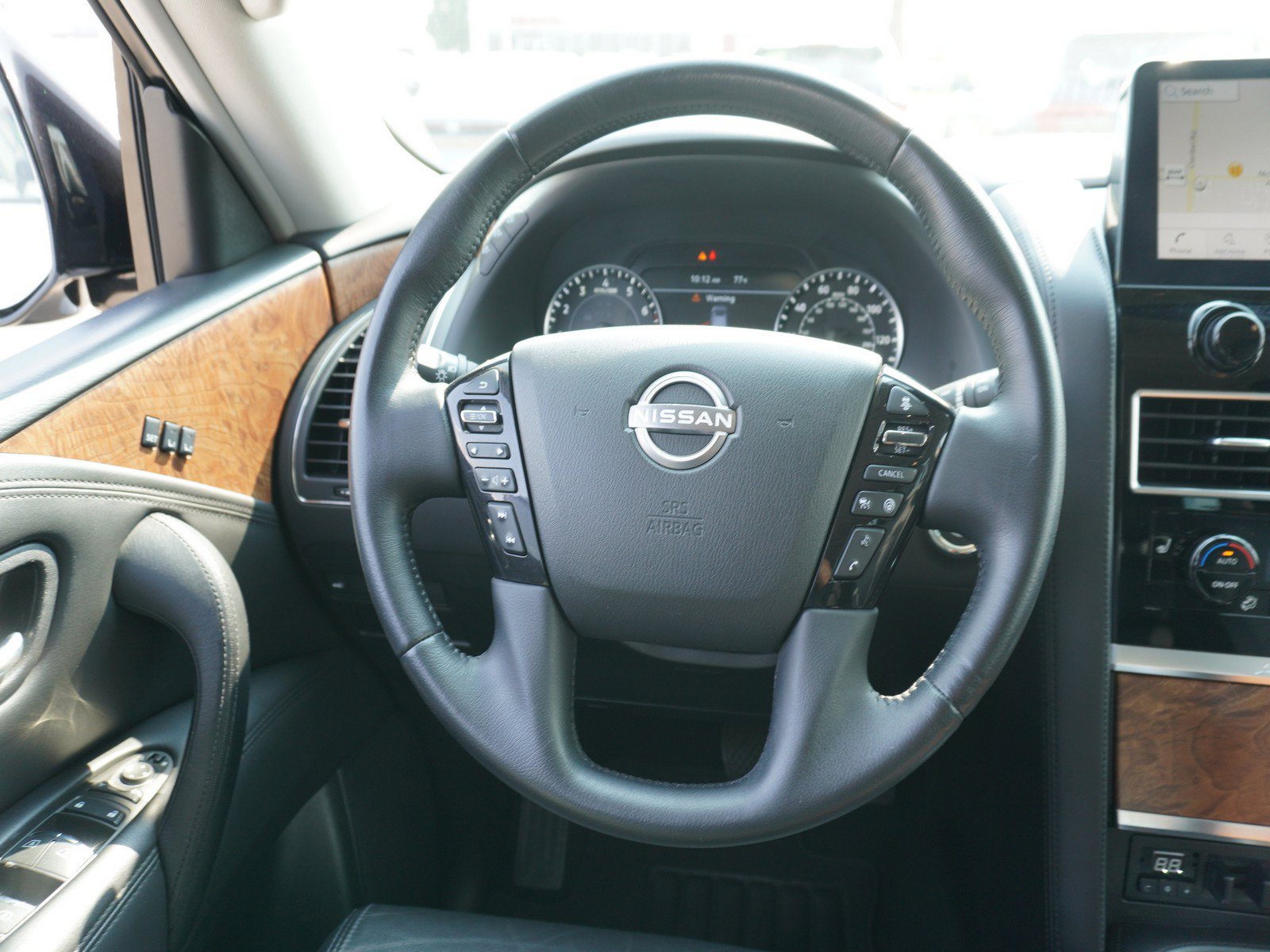 Used 2023 Nissan Armada SL w/ Captain's Chairs Package RWD image 19