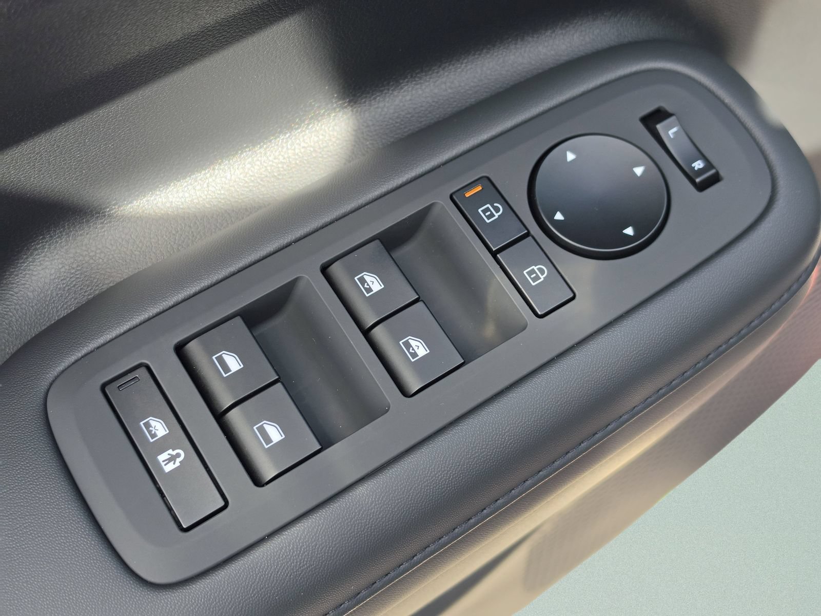 New 2026 Hyundai Santa Fe SEL FWD image 21