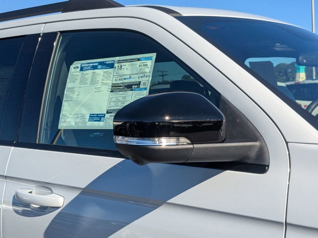 New 2025 Ford Expedition Max Platinum w/ Stealth Performance Package image 12