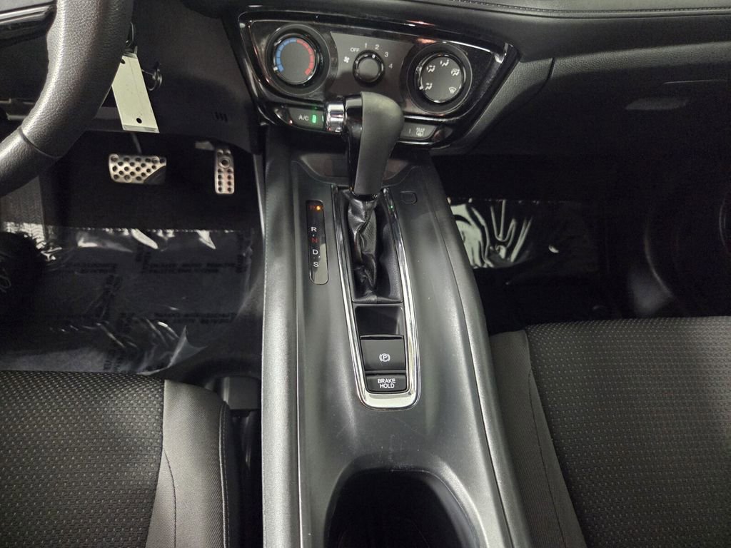 Used 2021 Honda HR-V Sport image 14