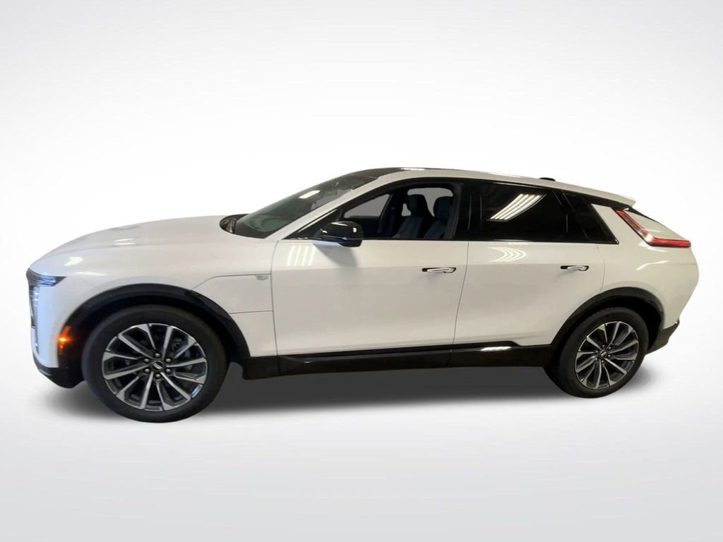 New 2025 Cadillac Lyriq Sport image 5