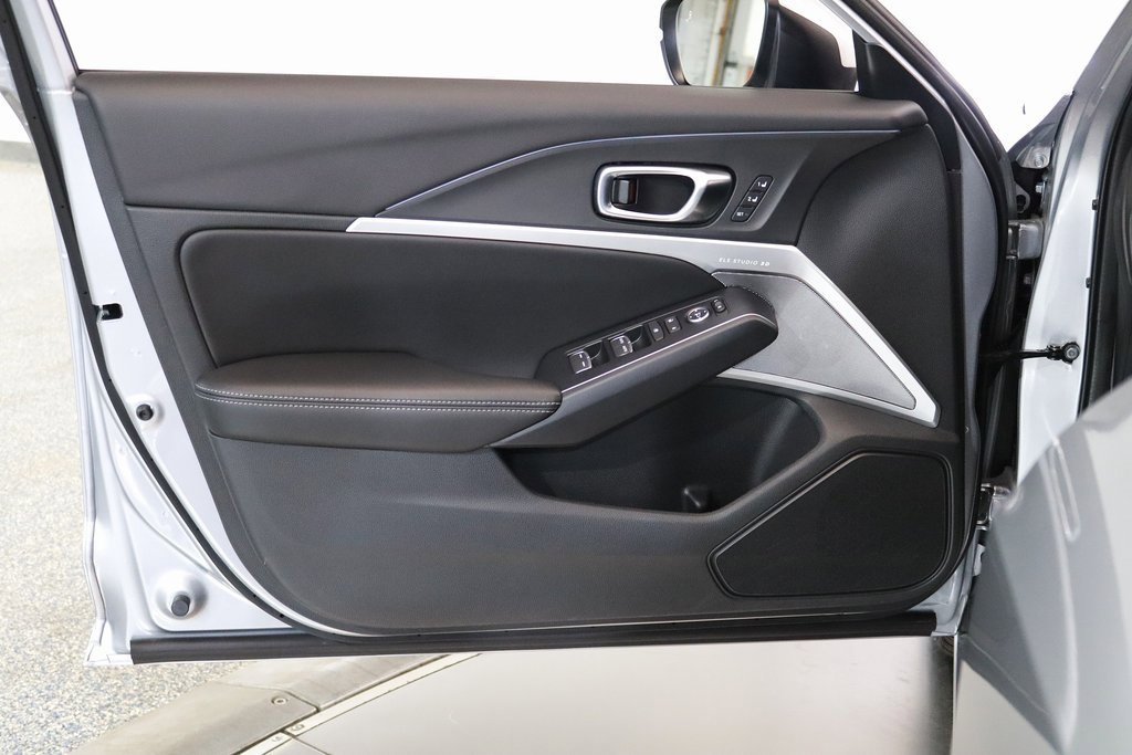 Used 2025 Acura Integra A-Spec image 11