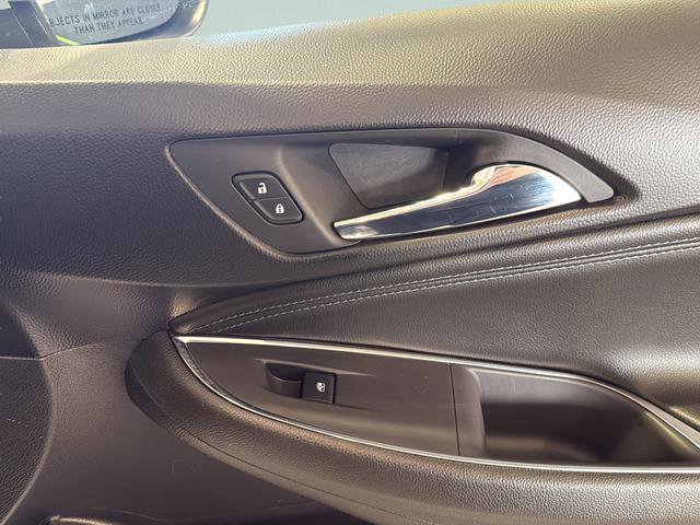 Used 2017 Chevrolet Cruze Premier w/ Enhanced Convenience Package image 38