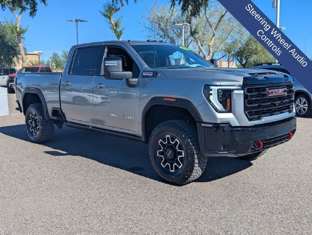 Used 2025 GMC Sierra 2500 AT4X AWD/4WD image 9