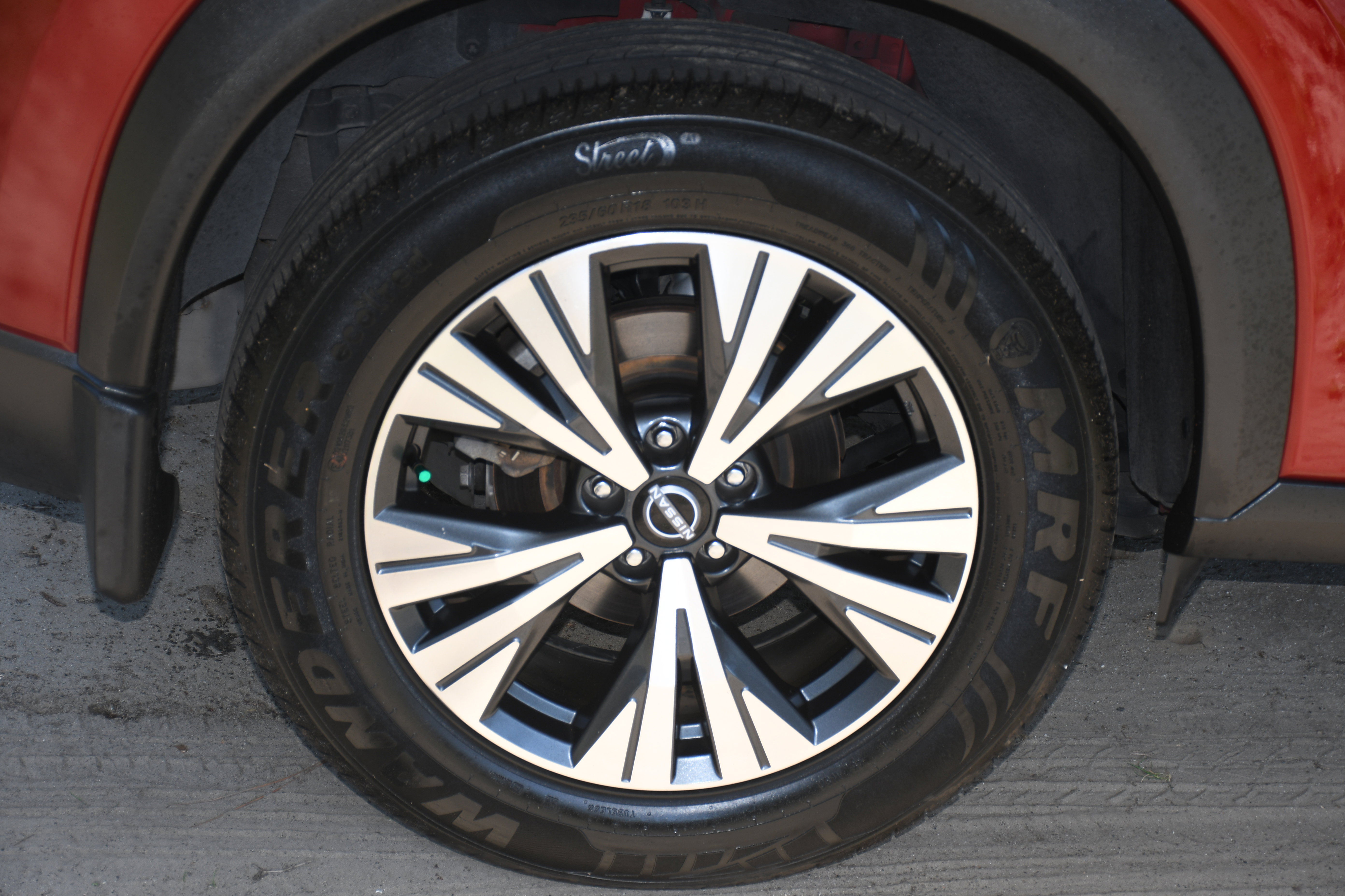 Used 2022 Nissan Rogue SV image 20