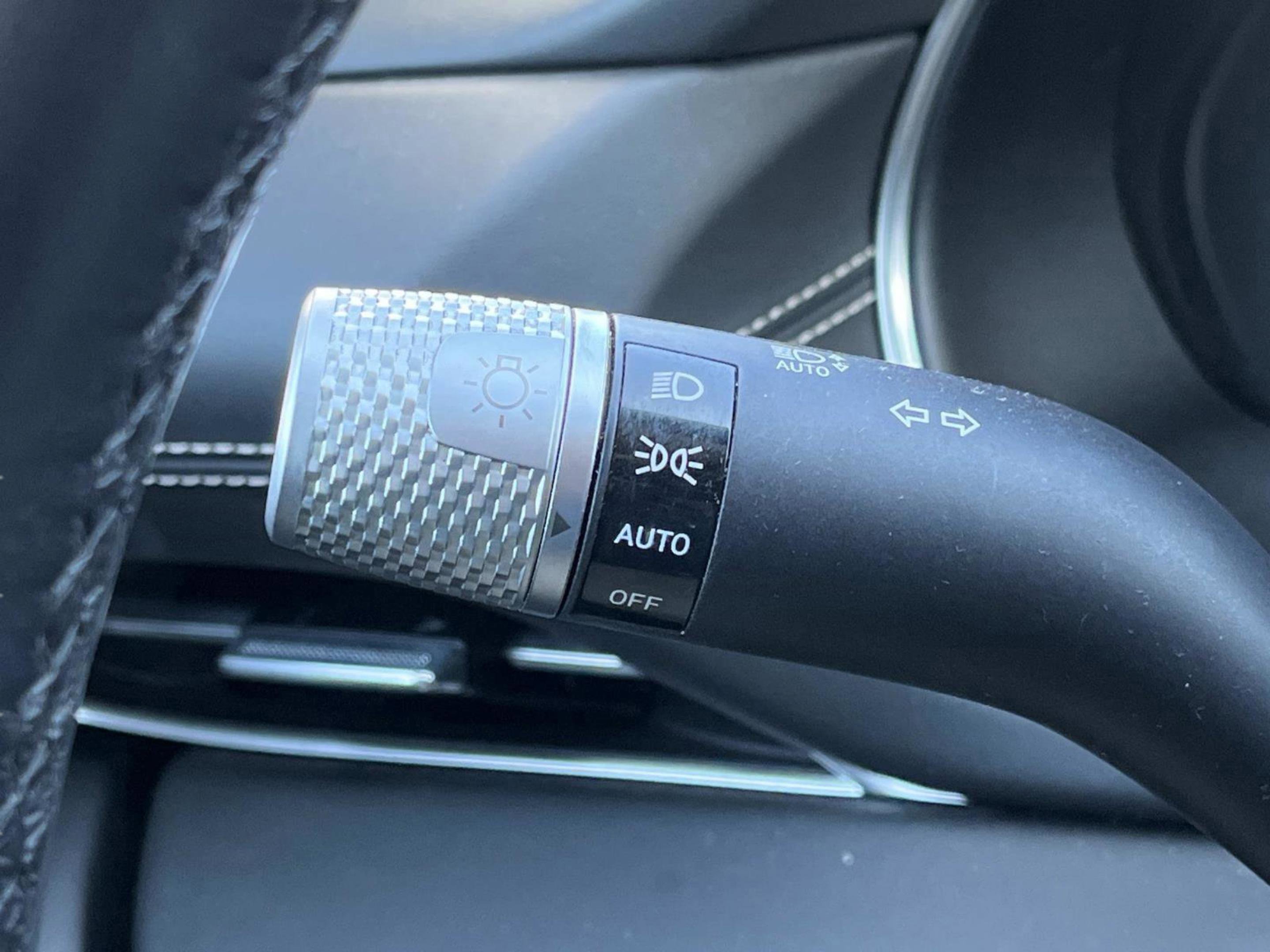 Used 2024 Genesis GV80 2.5T AWD/4WD image 43