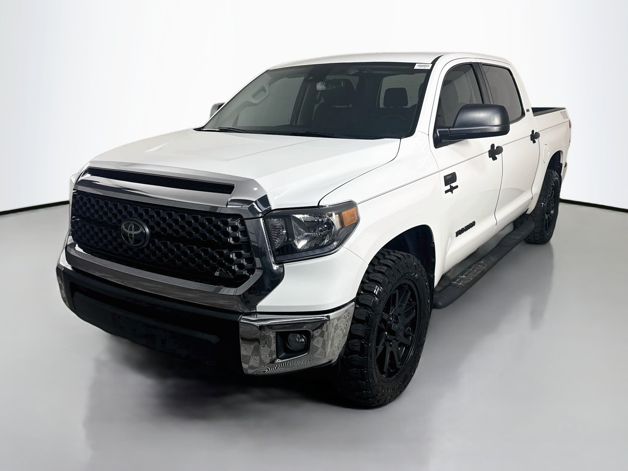 Used 2021 Toyota Tundra SR5 RWD image 4