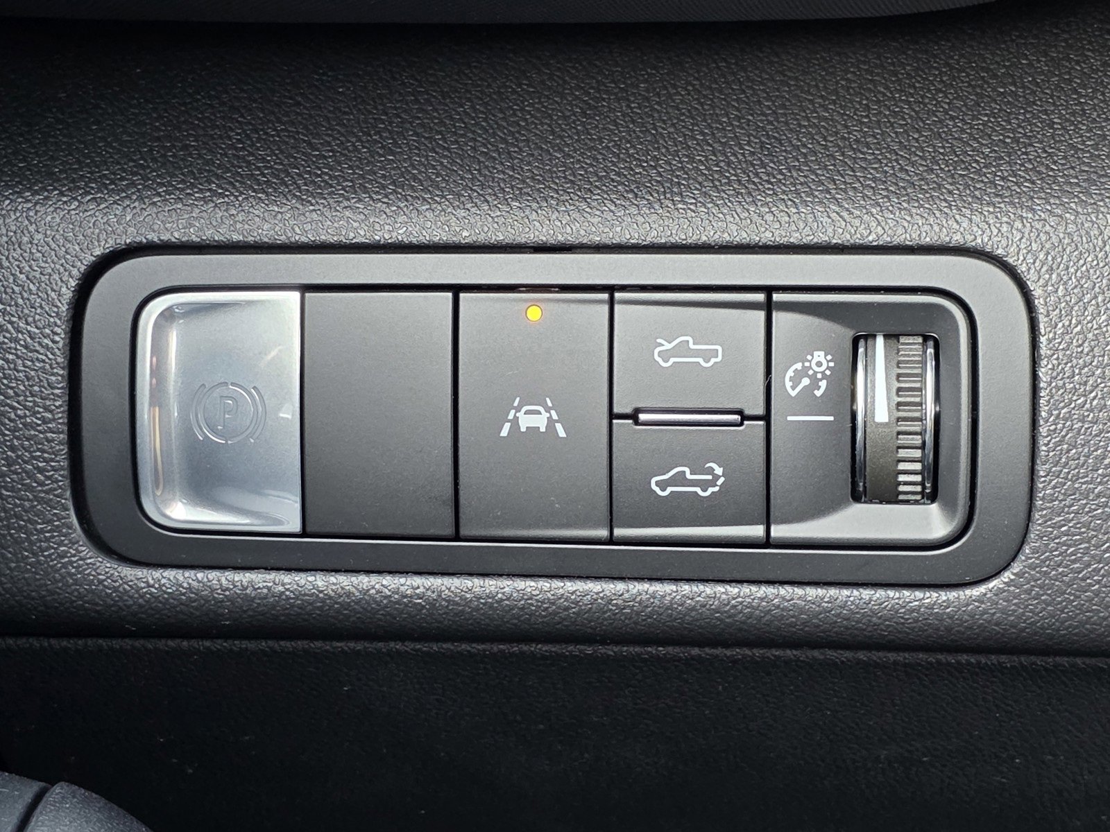 New 2026 Chevrolet Silverado EV Trail Boss image 32