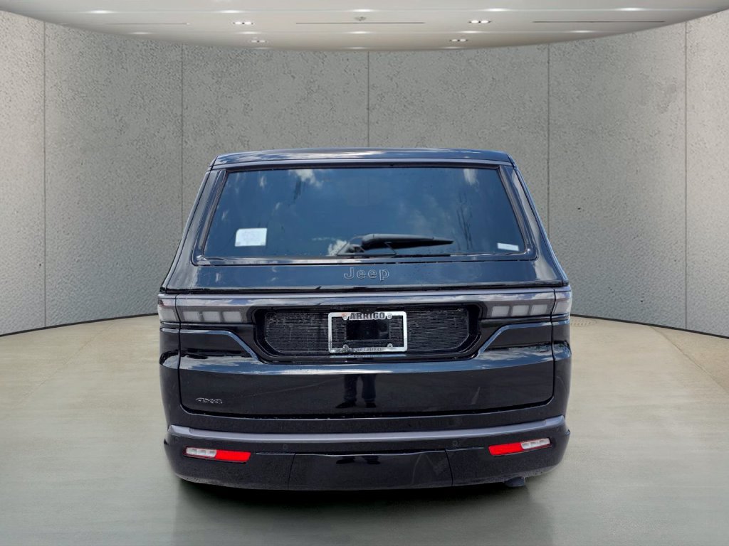 New 2026 Jeep Grand Wagoneer Summit AWD/4WD image 6