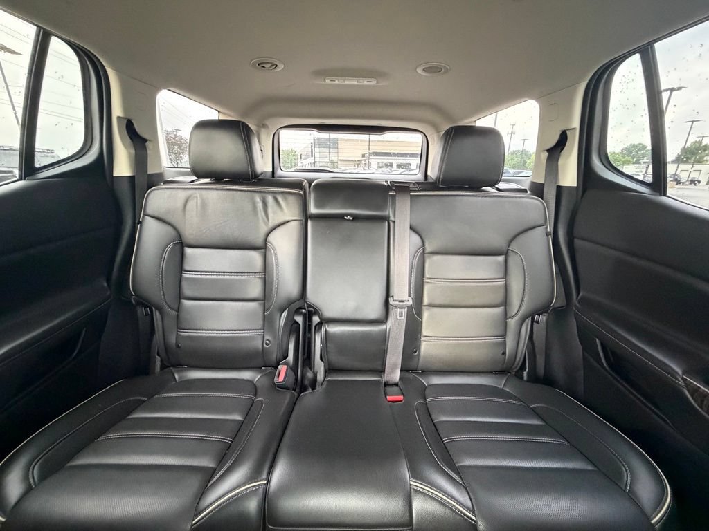 Used 2023 GMC Acadia Denali FWD image 25