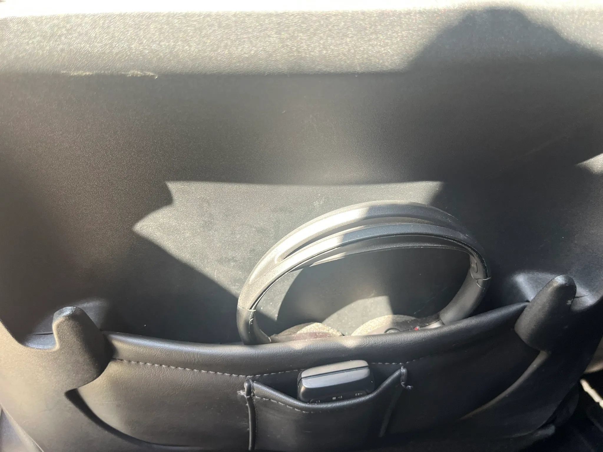 Used 2018 Chrysler Pacifica Touring-L Plus FWD image 29