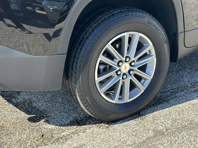 Used 2023 Chevrolet Traverse LT image 28