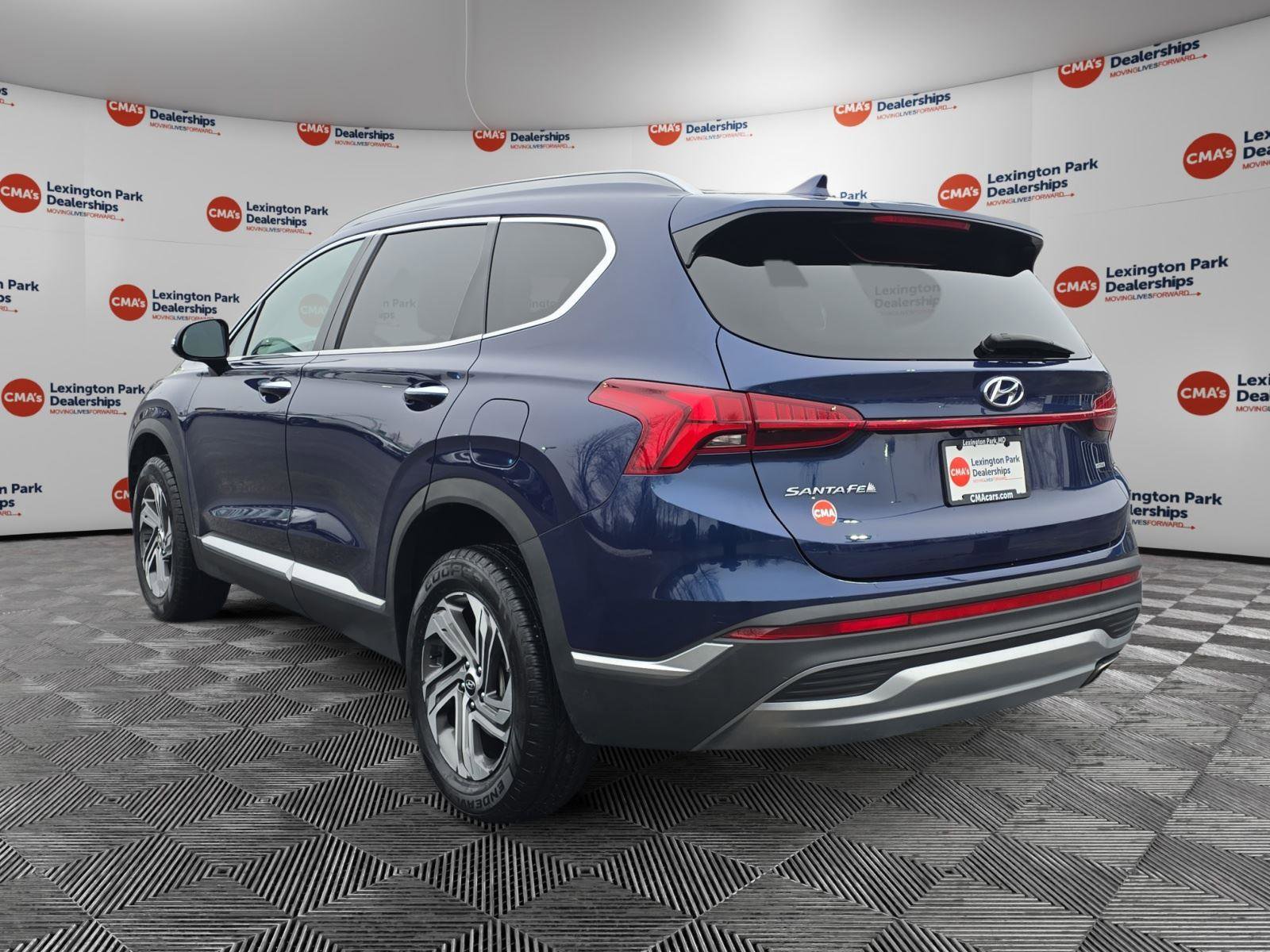 Certified 2021 Hyundai Santa Fe SEL w/ Convenience Package image 5