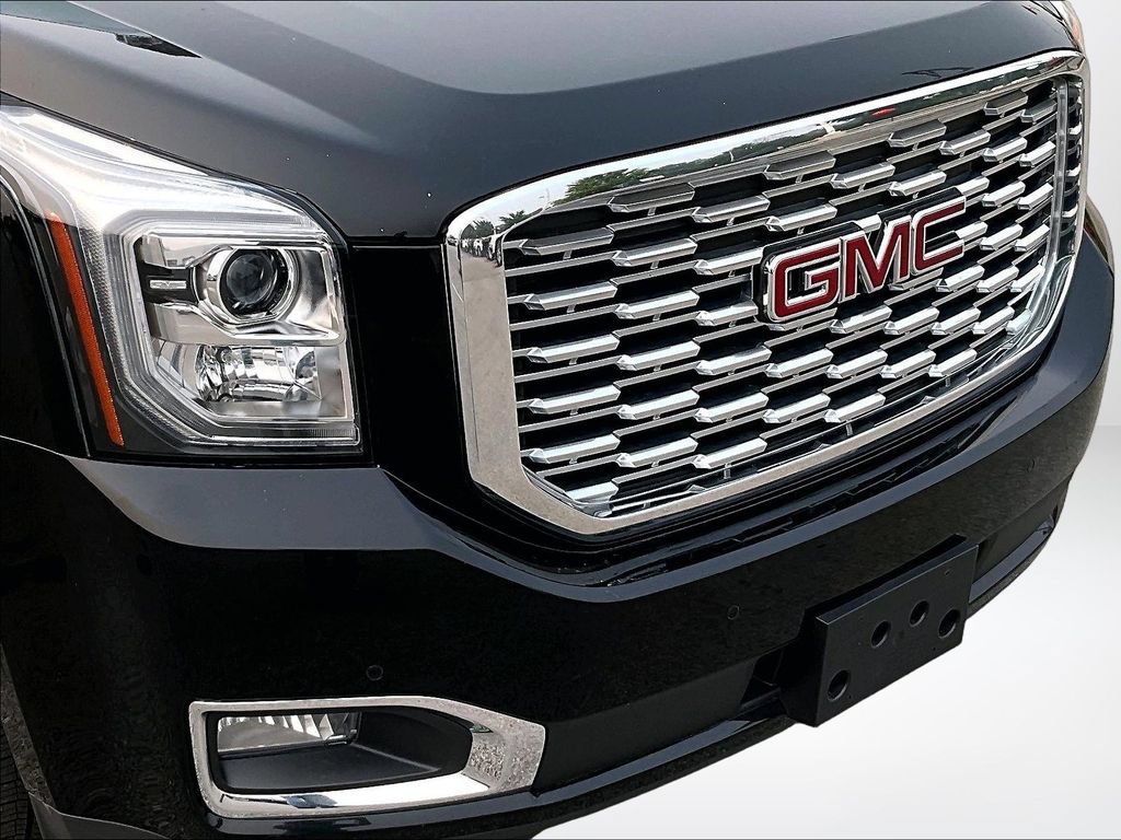 Used 2020 GMC Yukon XL Denali w/ Denali Ultimate Package AWD/4WD image 30