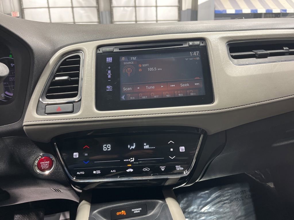 Used 2018 Honda HR-V EX image 29