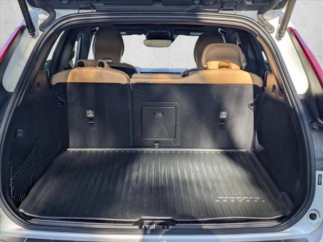 Used 2021 Volvo XC60 T5 Inscription w/ Advanced Package FWD image 6