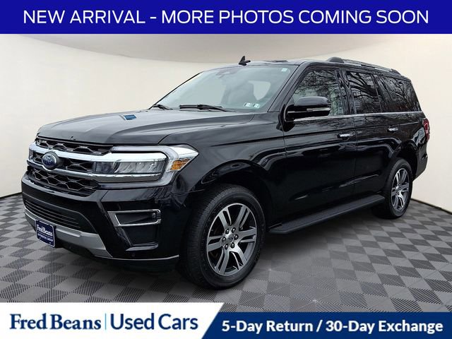 Used 2024 Ford Expedition Limited AWD/4WD image 3