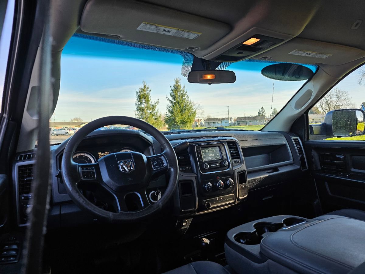 Used 2017 RAM 3500 Tradesman w/ Protection Group image 27