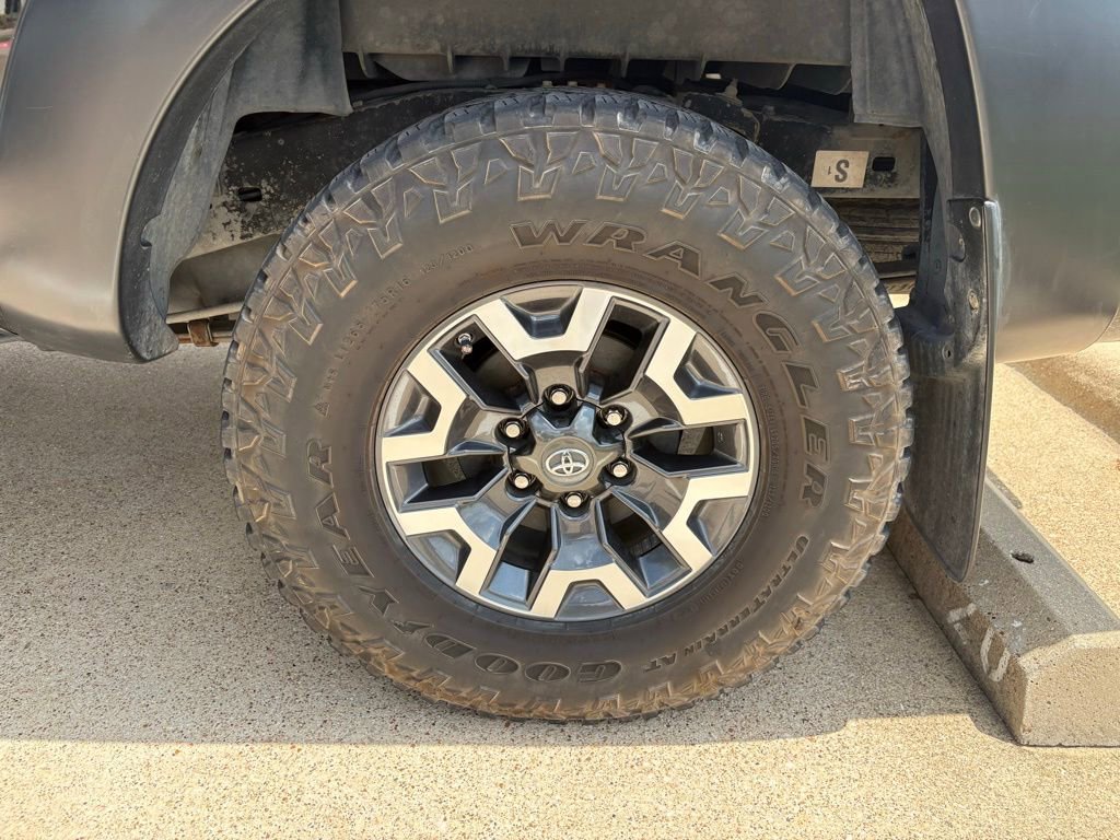 Used 2013 Toyota Tacoma 4x4 Regular Cab image 17