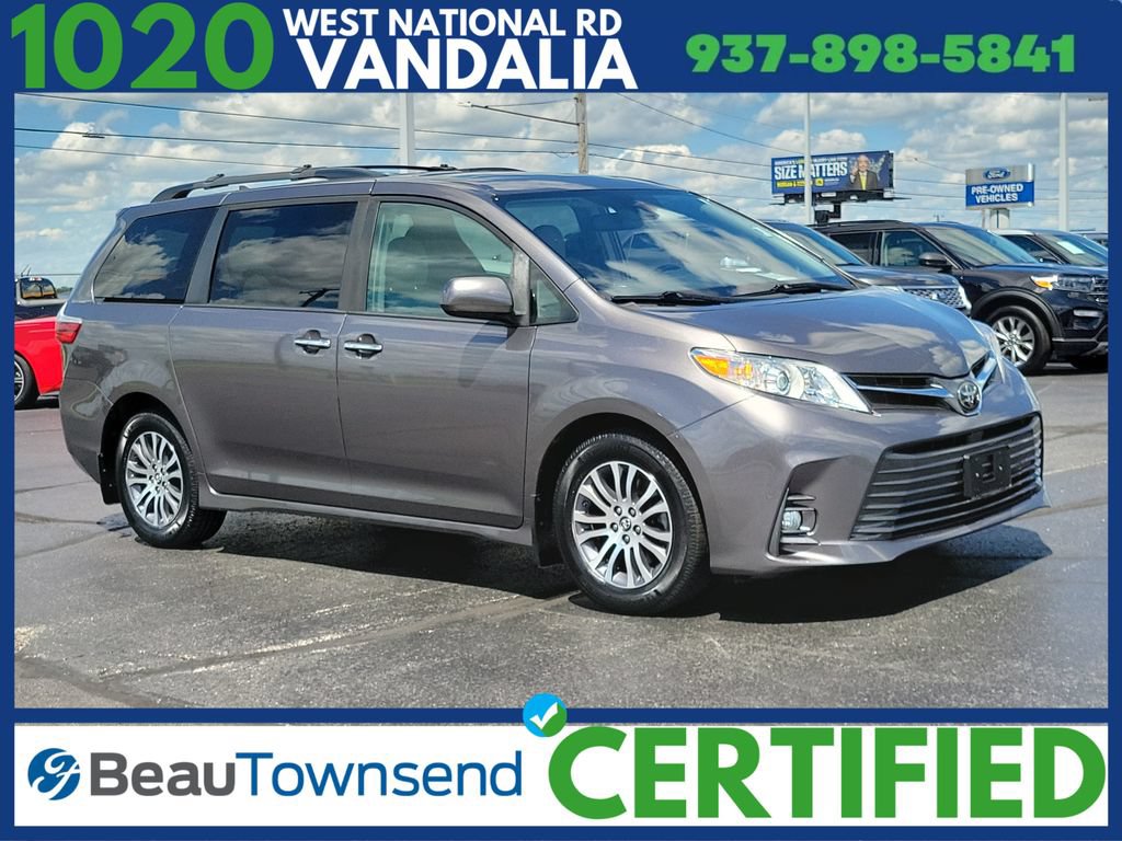 Used 2019 Toyota Sienna XLE w/ XLE Navigation Package FWD image 1