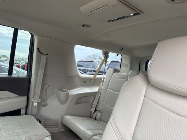 Used 2016 Cadillac Escalade ESV Luxury image 12