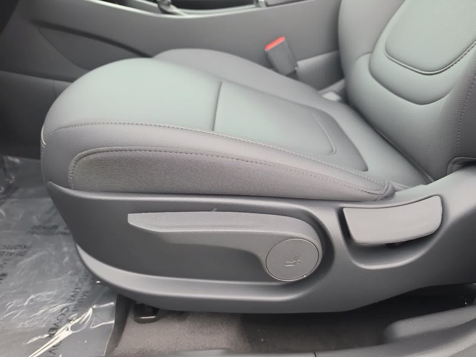 New 2027 Hyundai Santa Cruz SE FWD image 28