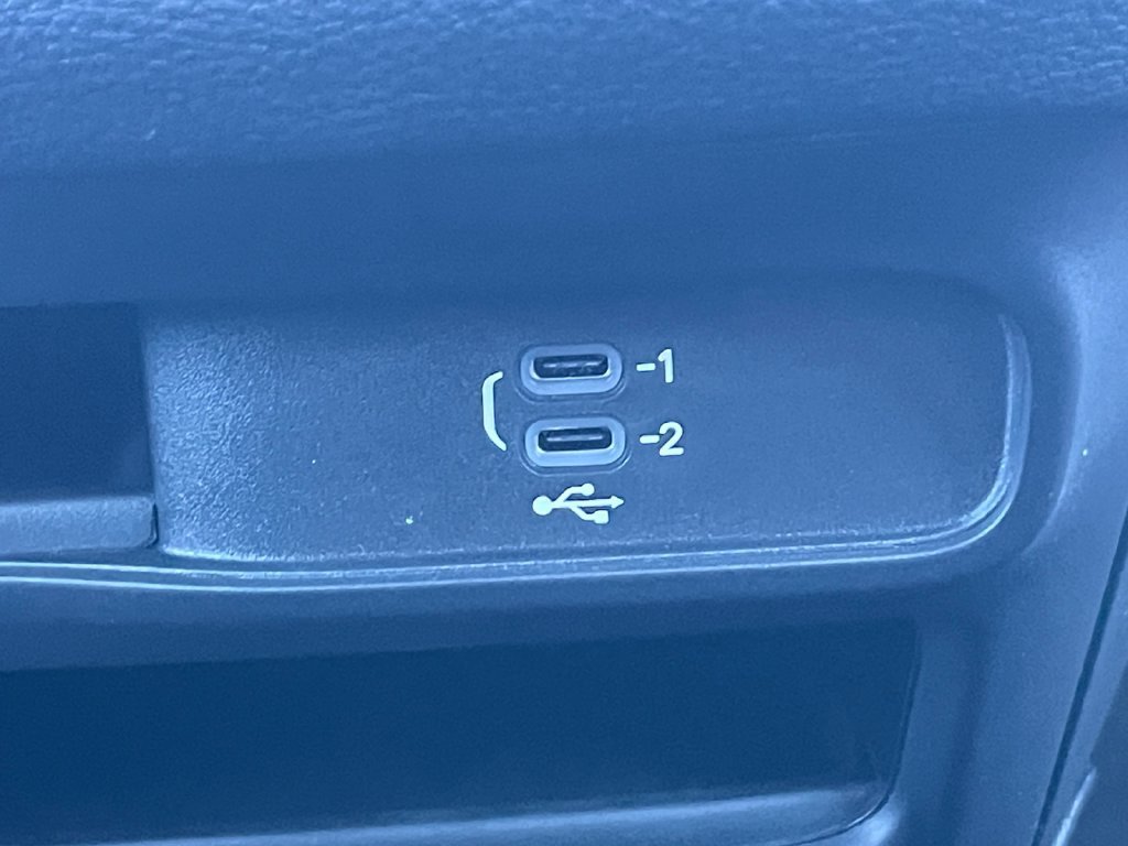 New 2026 Chrysler Pacifica Select FWD image 6