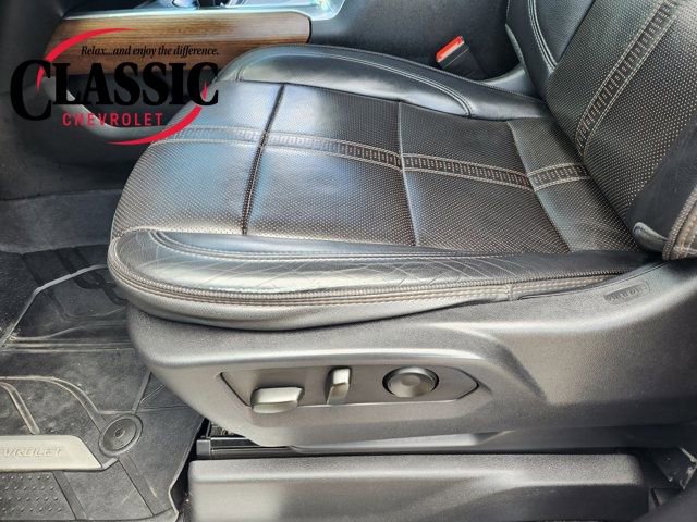 Used 2022 Chevrolet Silverado 1500 High Country w/ High Country Premium Package image 32