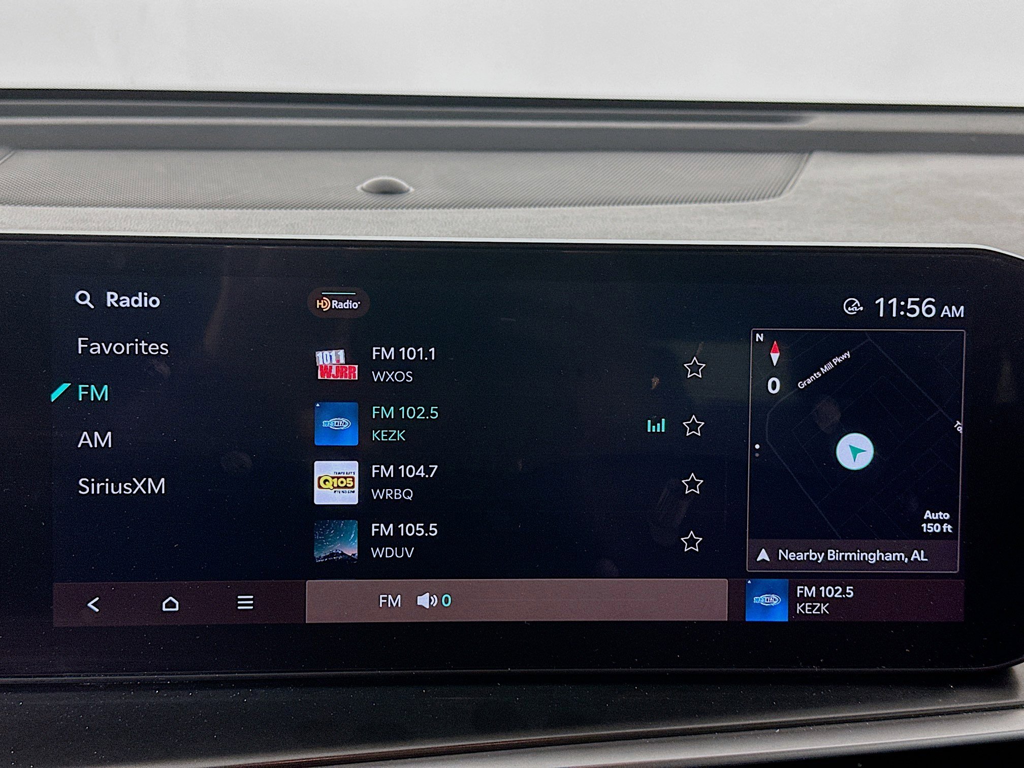 Used 2024 Kia Sorento S image 21