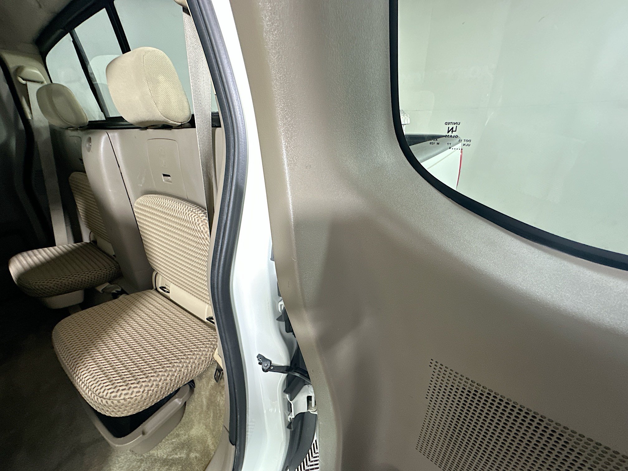 Used 2014 Nissan Frontier SV RWD image 24