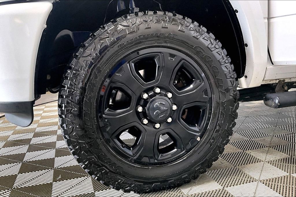 Used 2017 RAM 2500 Laramie w/ Sport Appearance Group image 8
