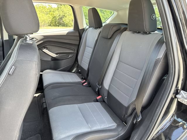 Used 2017 Ford Escape S FWD image 21