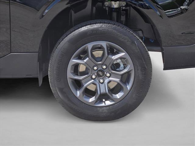 New 2026 Ford Maverick XLT image 9