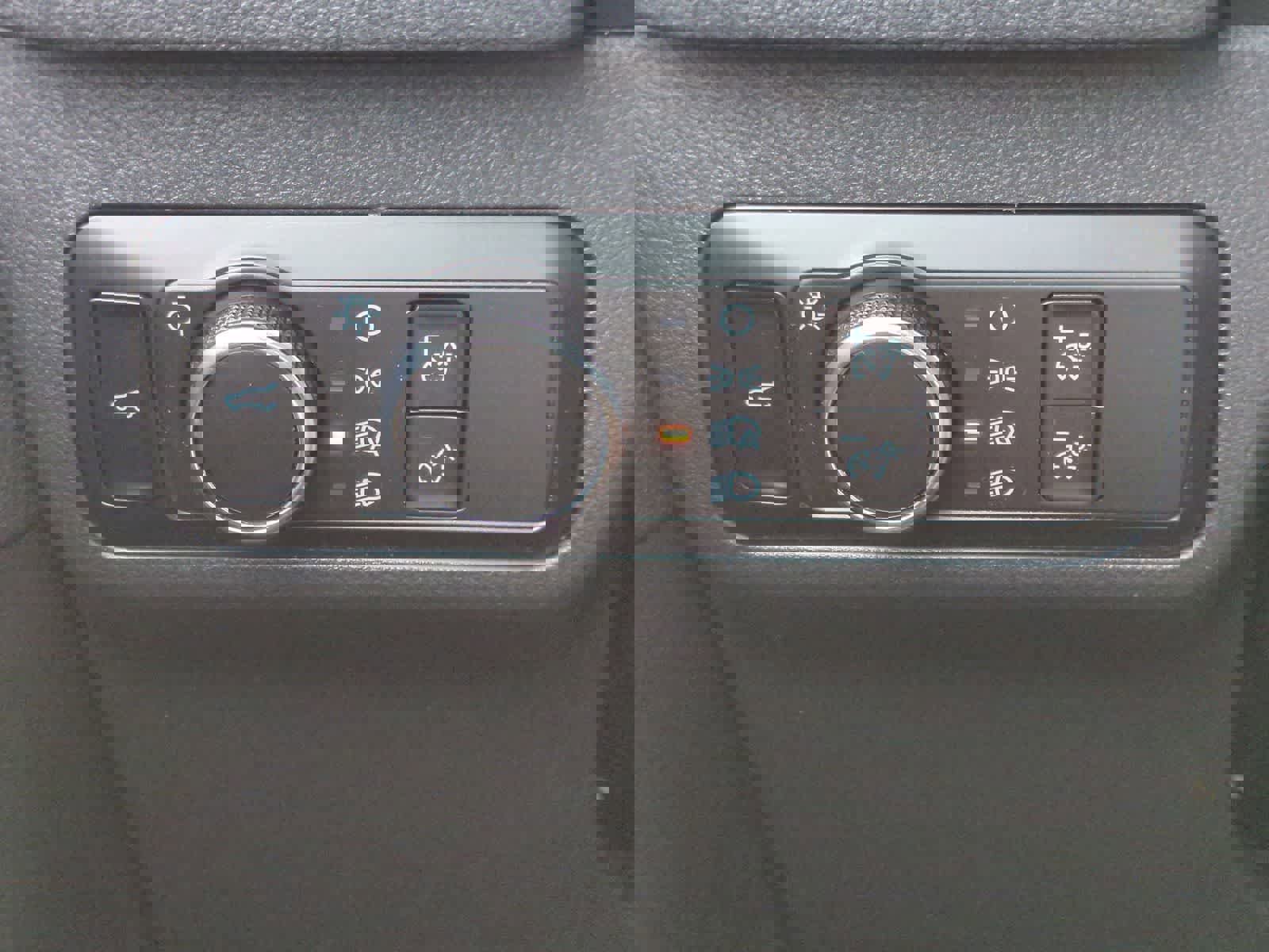 Used 2023 Ford Escape Active AWD/4WD image 28